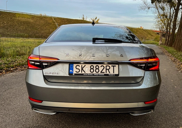 Skoda Superb cena 89900 przebieg: 220000, rok produkcji 2019 z Bytom małe 466